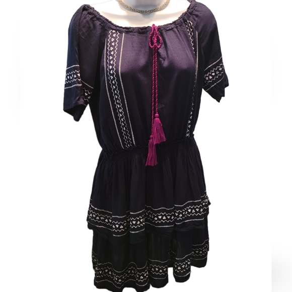 Romeo & Juliet Couture Peasant Off Shoulder Size Small Navy Blue Dress - Picture 5 of 5